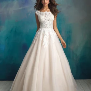 9520 by ALLURE